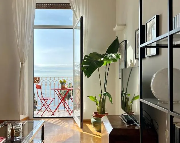 Casa Posillipo * نابولي